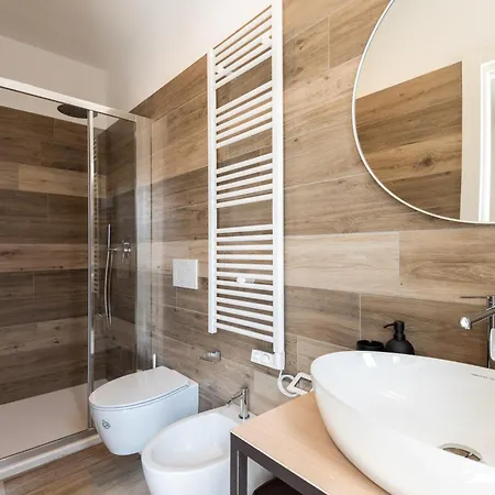 La Perla Del Mare Pensionat 3*