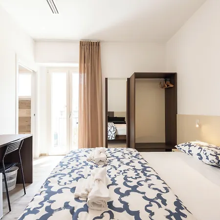 La Perla Del Mare 3* פולינאנו א מארה